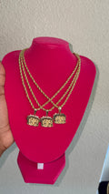 BB Face Necklace