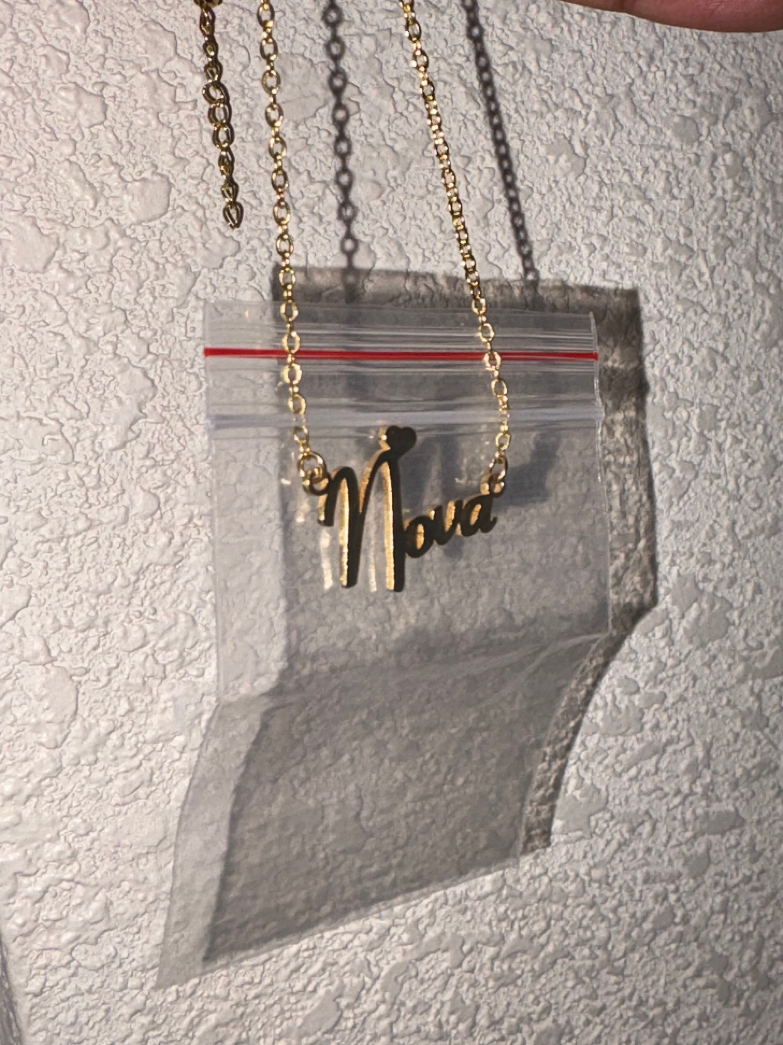 (Pre-Order) Custom Nameplate Necklace