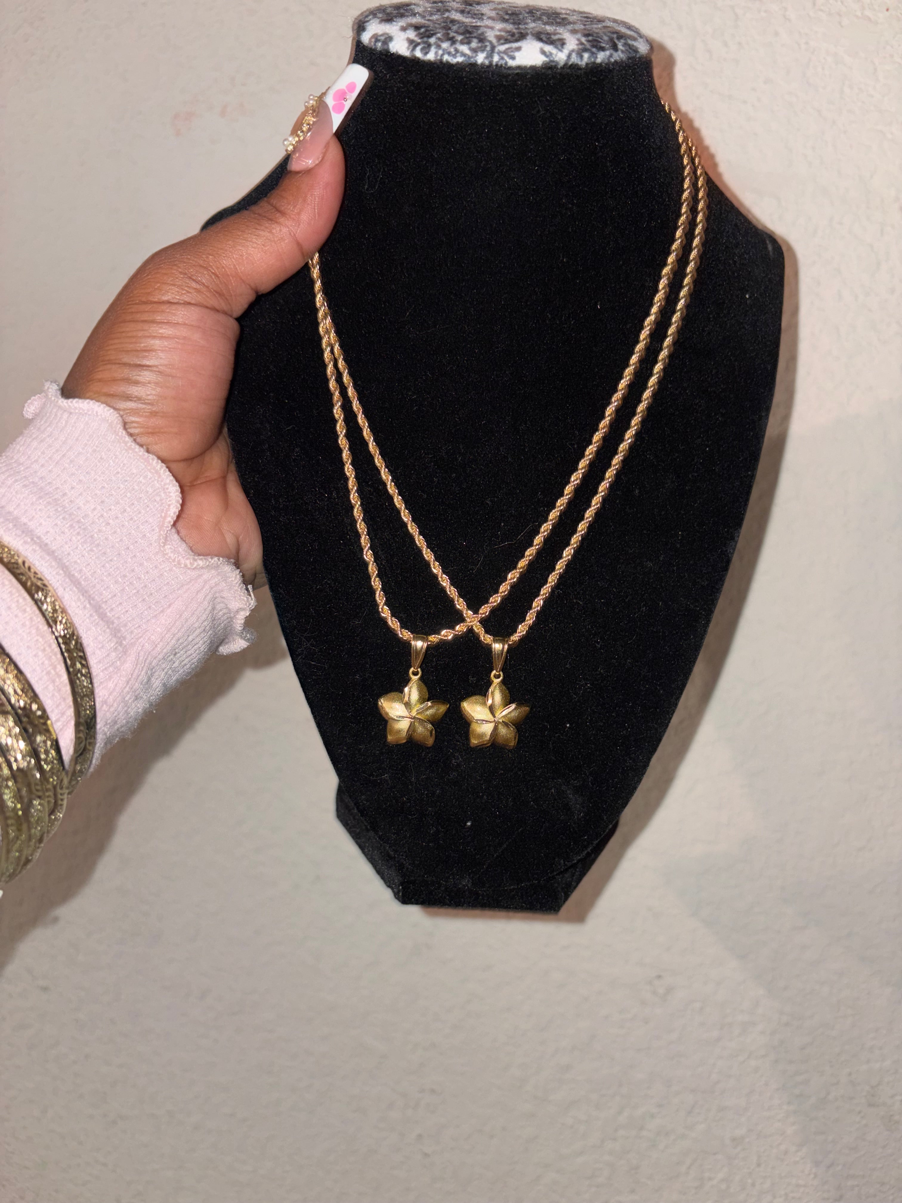 Gold Flower Necklace