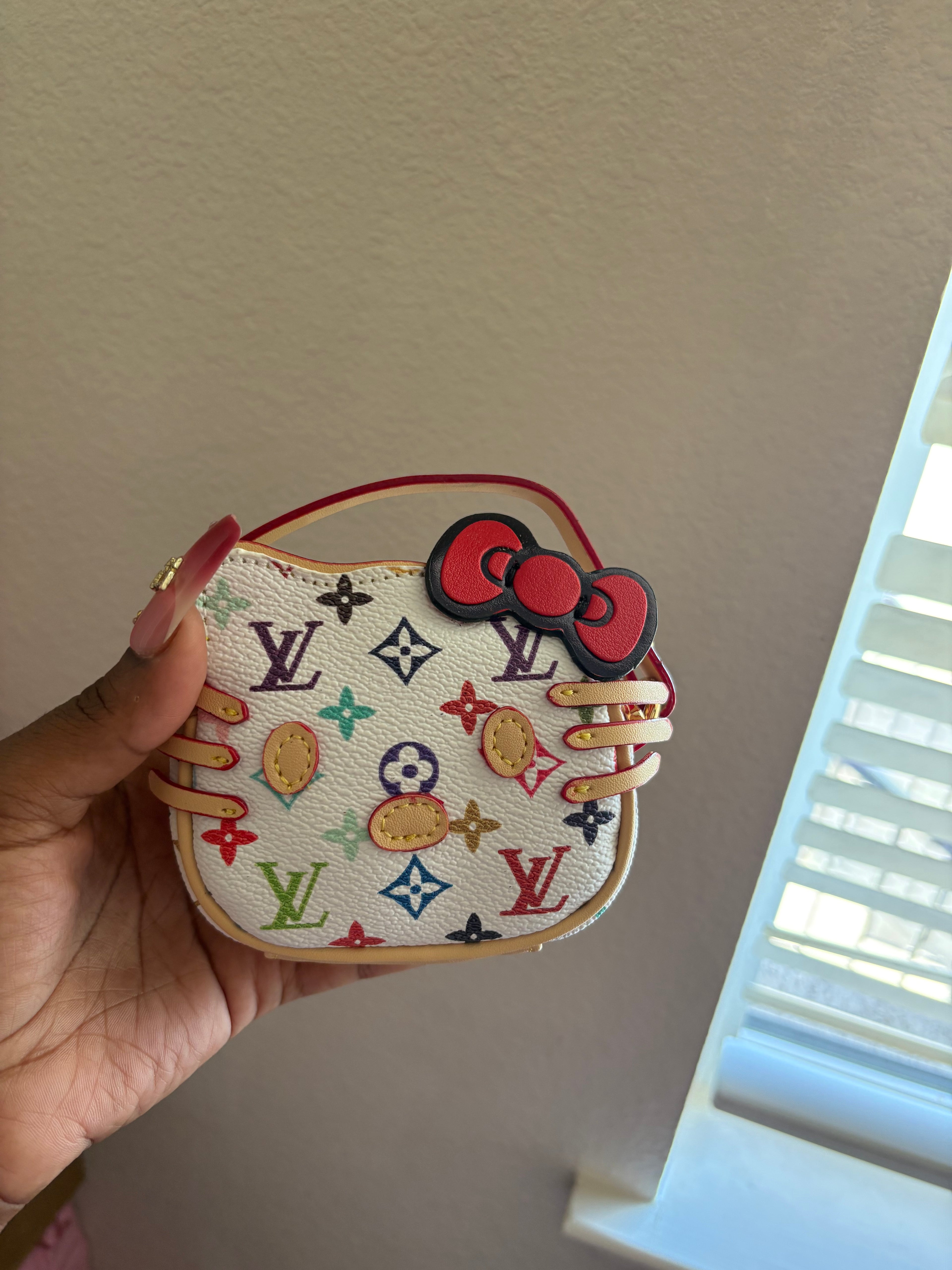 (Preorder) HK LV Mini